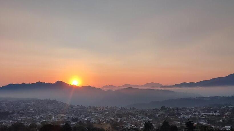 בית מלון כפרי Altavista