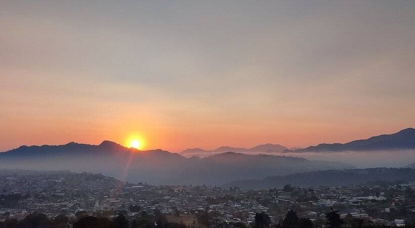 בית מלון כפרי Altavista