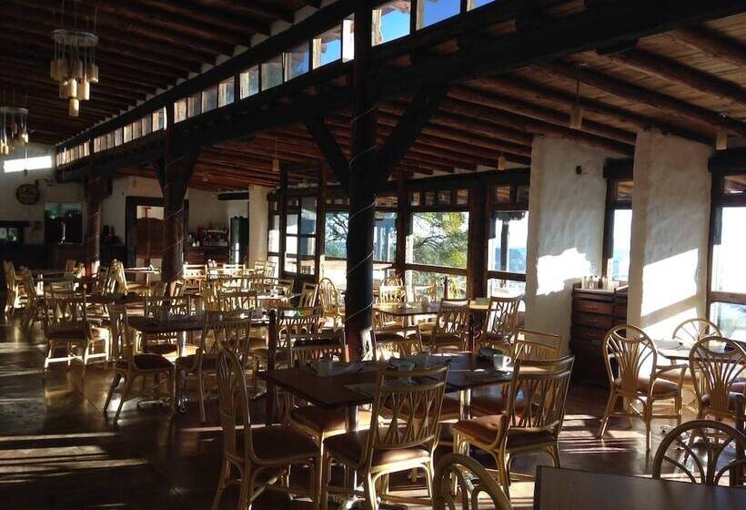 בית מלון כפרי Altavista