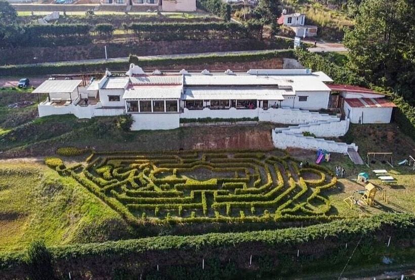 בית מלון כפרי Altavista