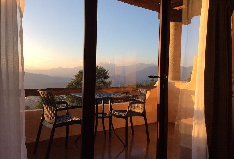 בית מלון כפרי Altavista