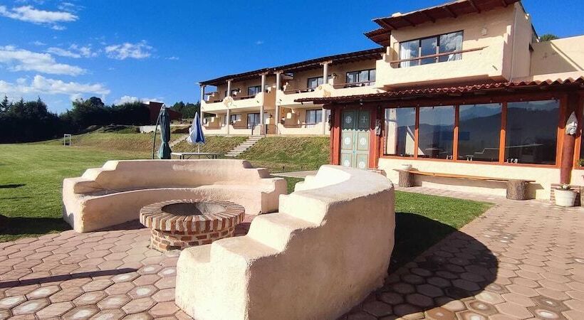 בית מלון כפרי Altavista