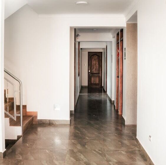 هتل Andes De Urubamba