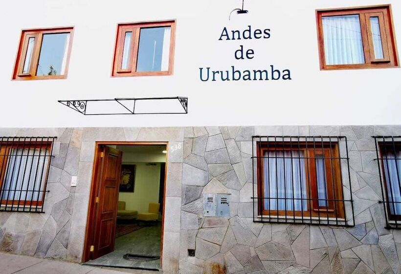 هتل Andes De Urubamba