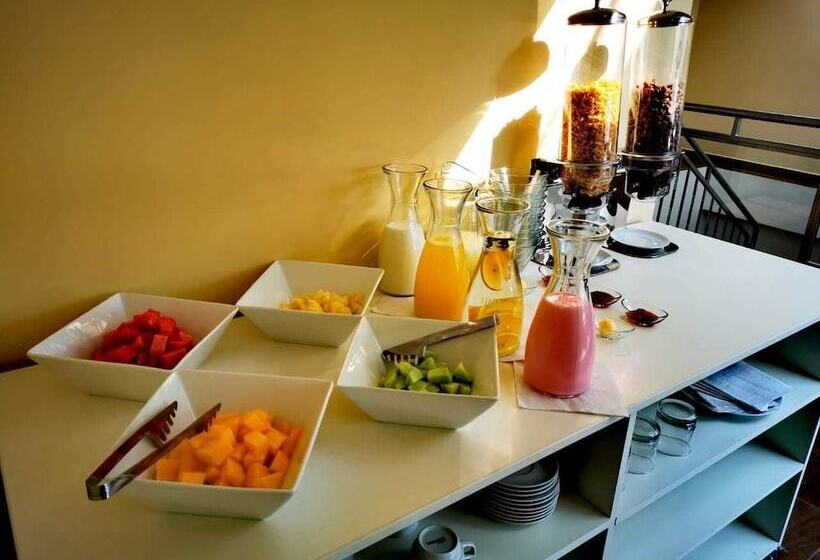 هتل Andes De Urubamba