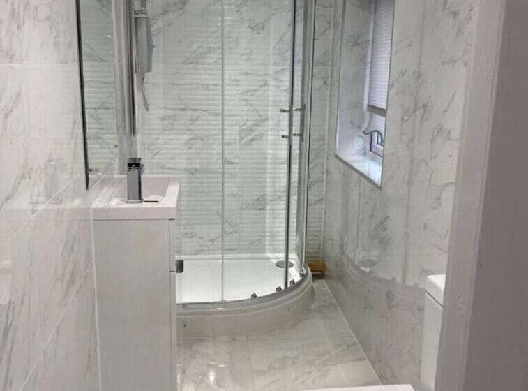 فندق Brownlows Inn Rooms Formerly Riley S Rooms