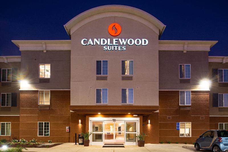 Отель Candlewood Suites Lodi, An Ihg
