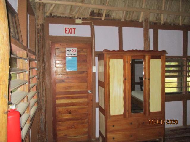 Отель Cerros Beach Inn