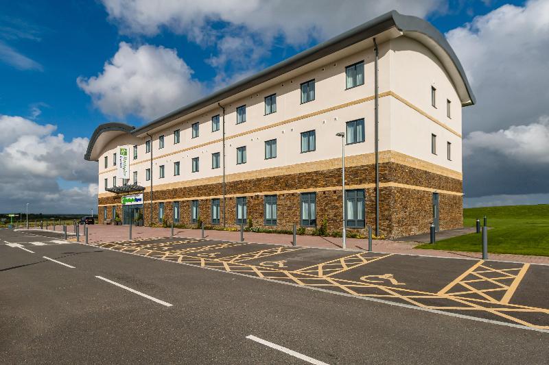 Отель Holiday Inn Express Bodmin Victoria Junction, An Ihg