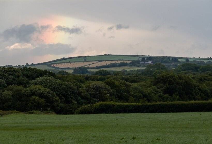 Отель Holiday Inn Express Bodmin Victoria Junction, An Ihg