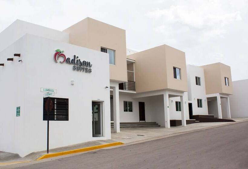 ホテル Madison Suites