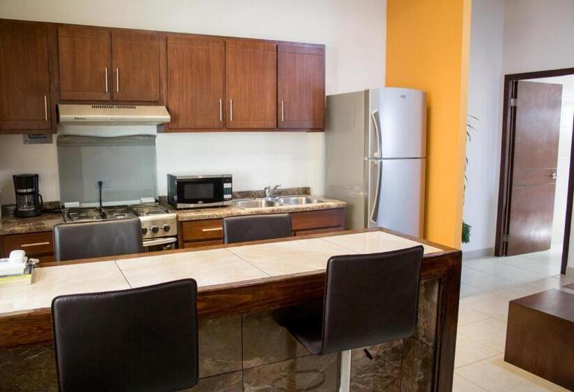 ホテル Madison Suites