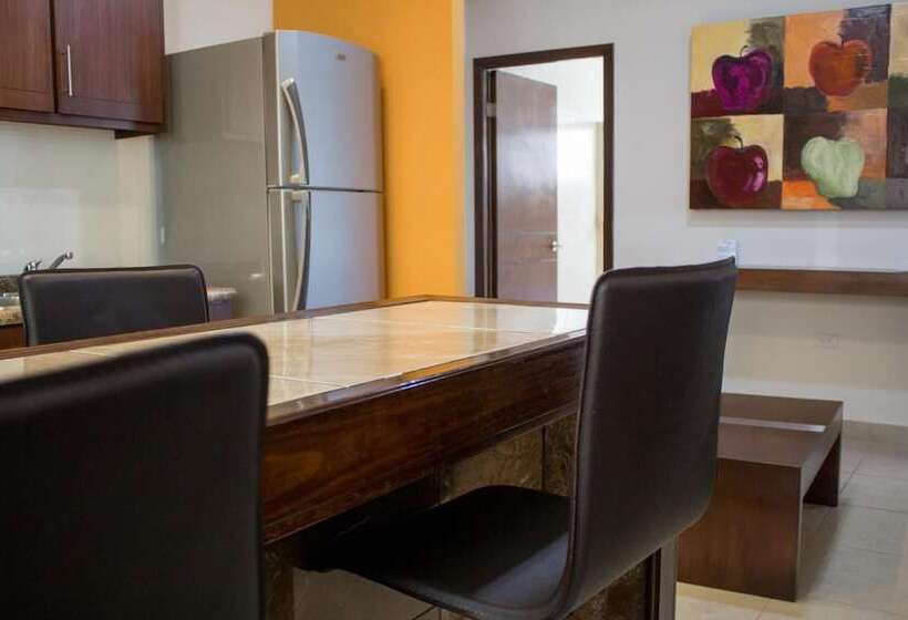 ホテル Madison Suites