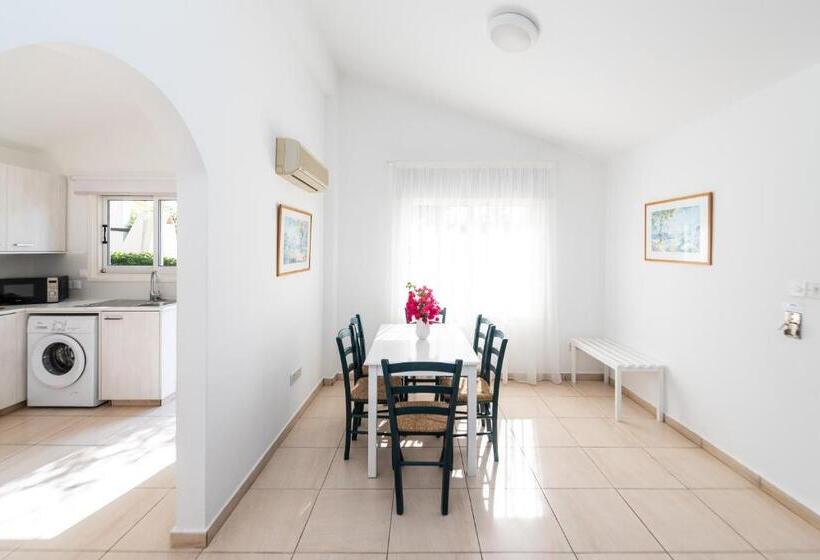 بنسيون Fig Tree Z Holiday Resort