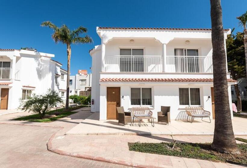 بنسيون Fig Tree Z Holiday Resort