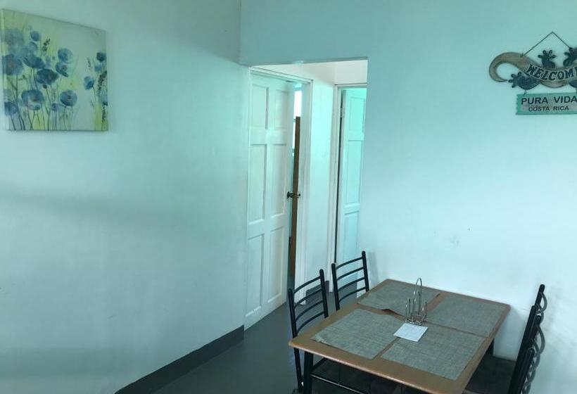 膳宿费 Green House Two Bedrooms