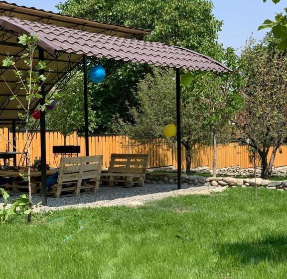 پانسیون Guest House Nauka#81