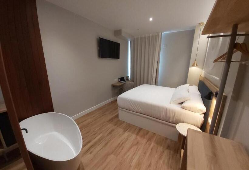 ペンション Habital Suites