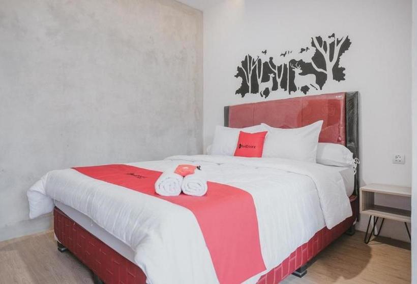 Пансион Reddoorz Plus Syariah Near Universitas Lampung