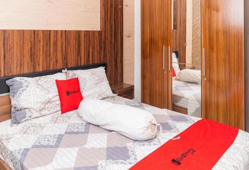 ペンション Yayah Residence Ii Syariah Redpartner