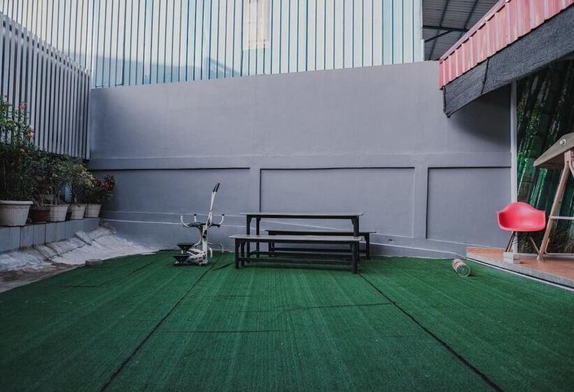 Reddoorz Apartment @ Batam Centre 3