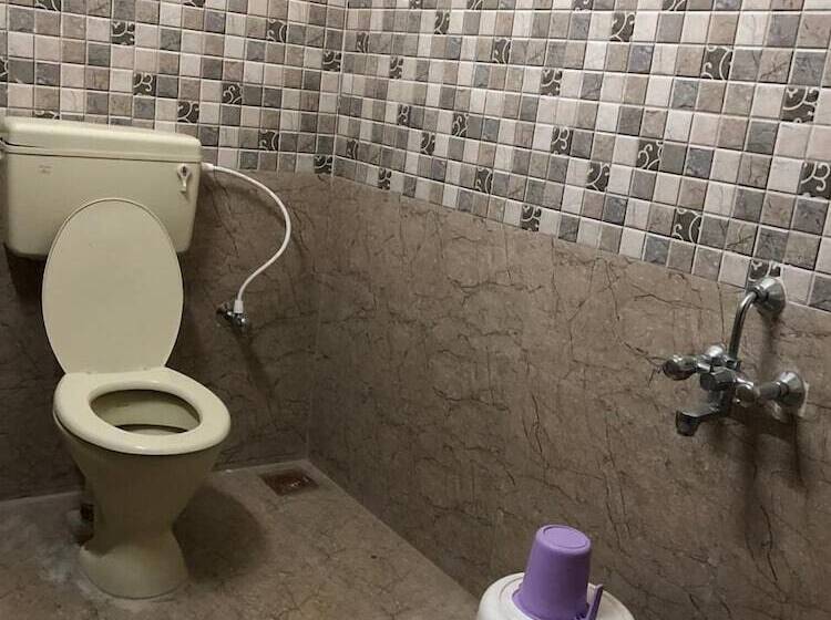 Отель Arn Guest House