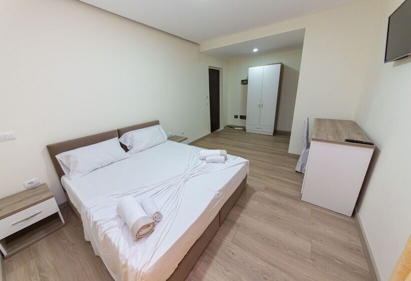 בית מלון כפרי Esal