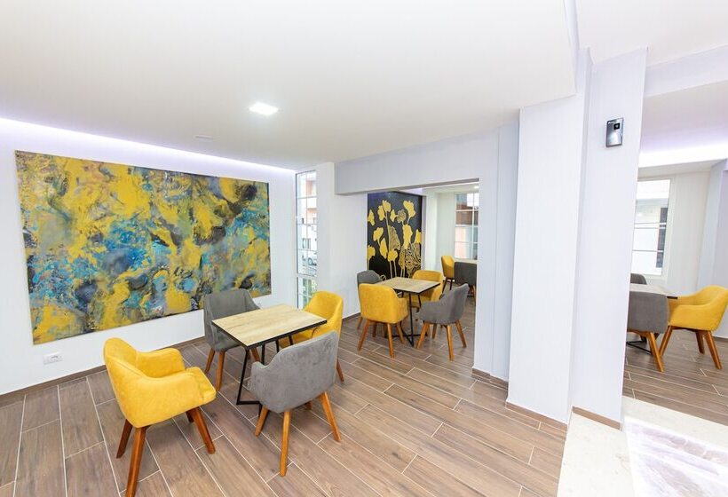 בית מלון כפרי Esal