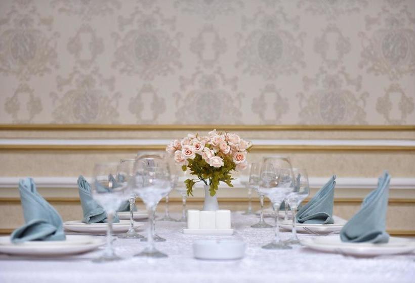 Firuze Hotel & Restaurant