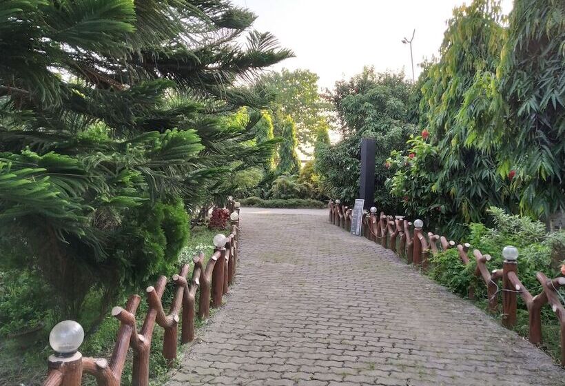 فندق Green Ashiyana Palace