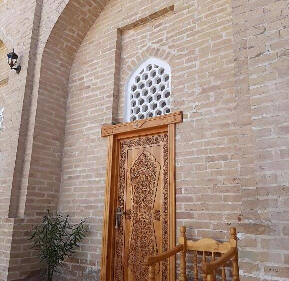 Madrasah Polvon Qori Boutique Hotel Xix Century