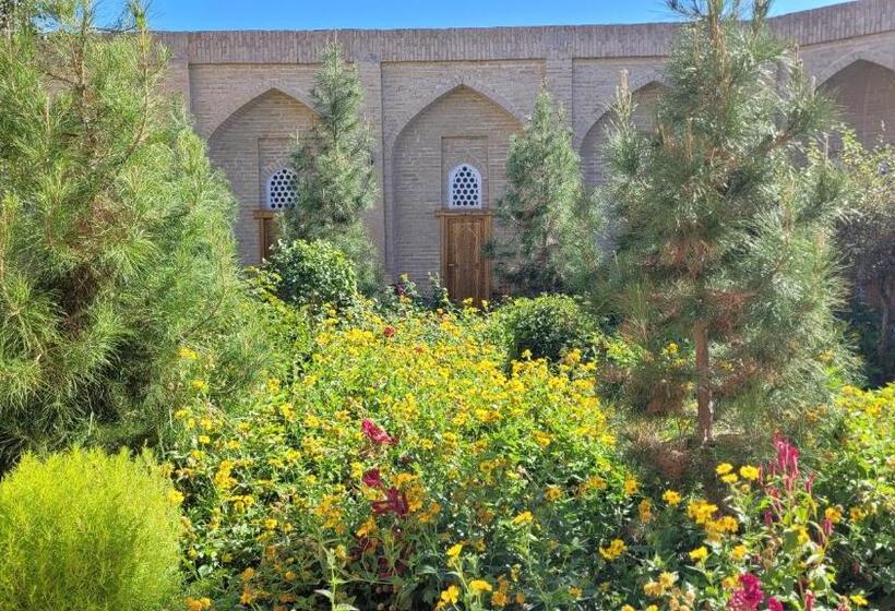 Madrasah Polvon Qori Boutique Hotel Xix Century