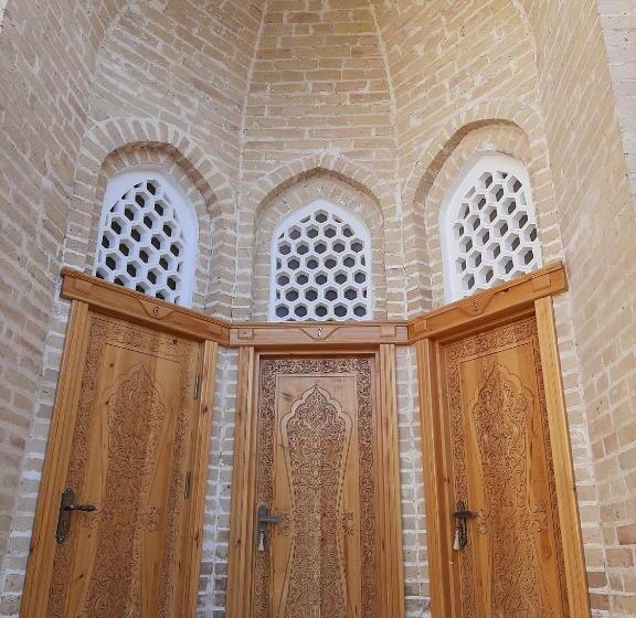 Madrasah Polvon Qori Boutique Hotel Xix Century