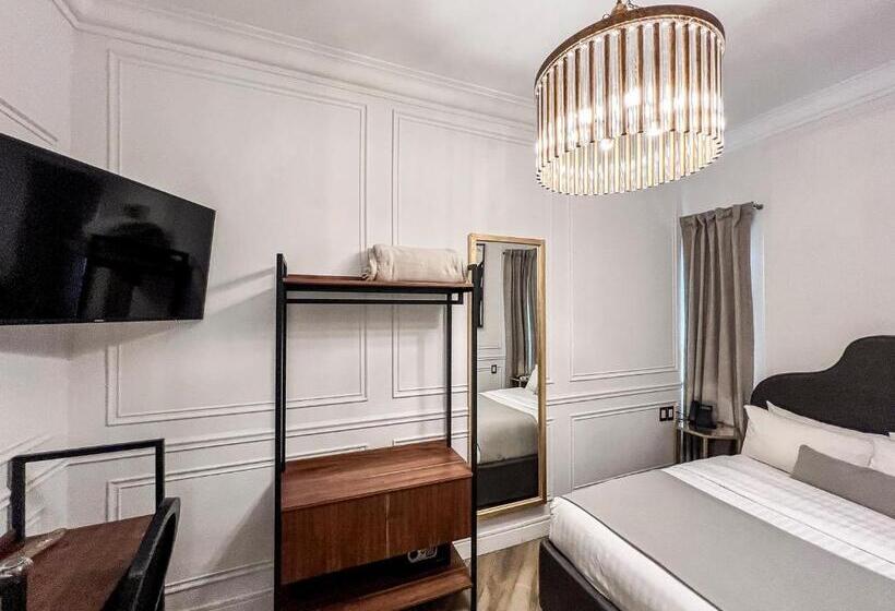 Отель Mansión E. Borbón