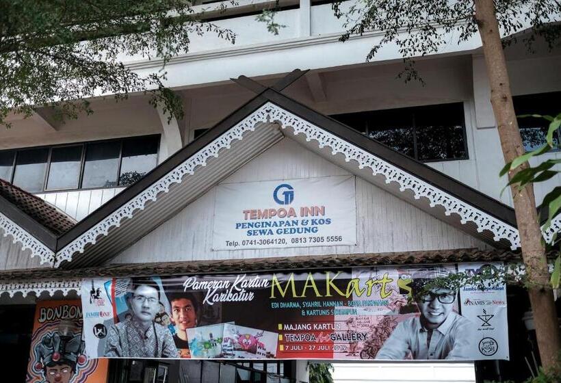 فندق Reddoorz @ Cempaka Putih Jambi