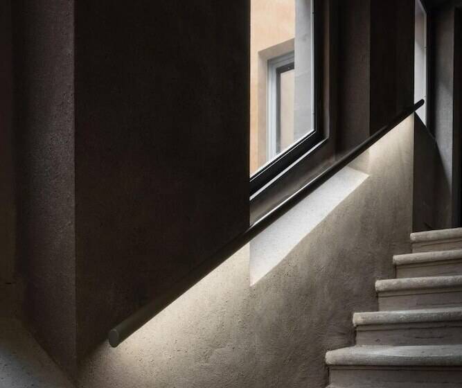 בית מלון כפרי Scenario