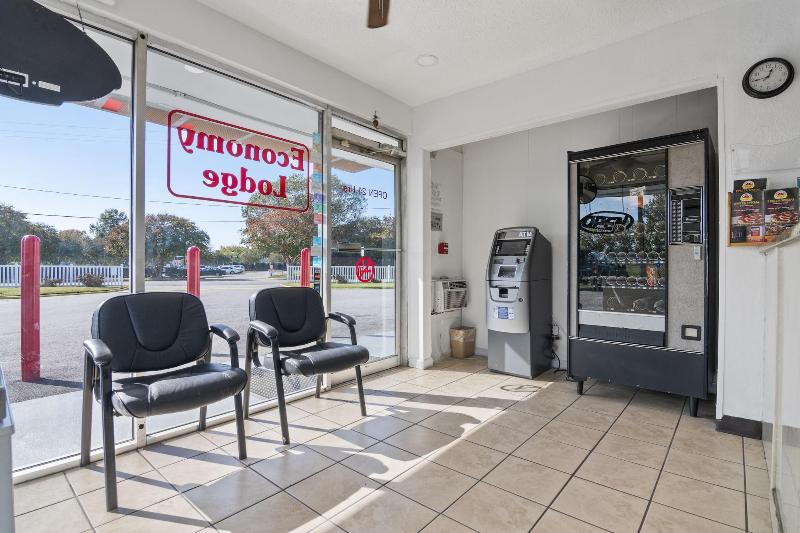 فندق على الطريق Economy Lodge Portsmouth