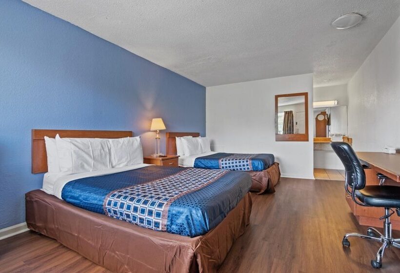 모텔 Economy Lodge Portsmouth