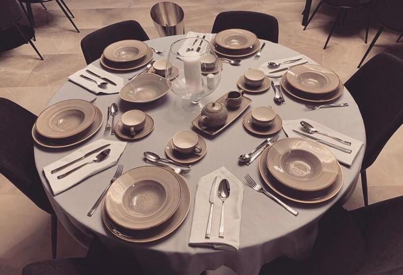 Paint It Black Hotel & Spa