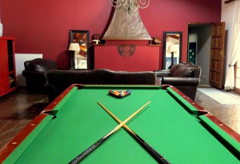 פנסיון Bordeaux Haven