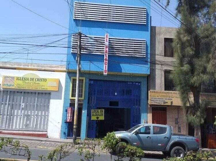 بنسيون El Palacio