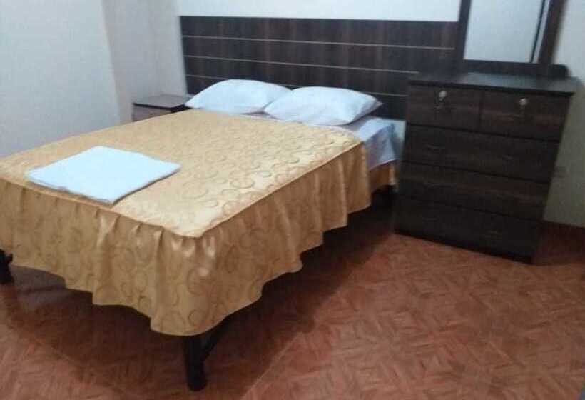 بنسيون El Palacio