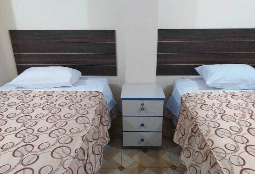 بنسيون El Palacio