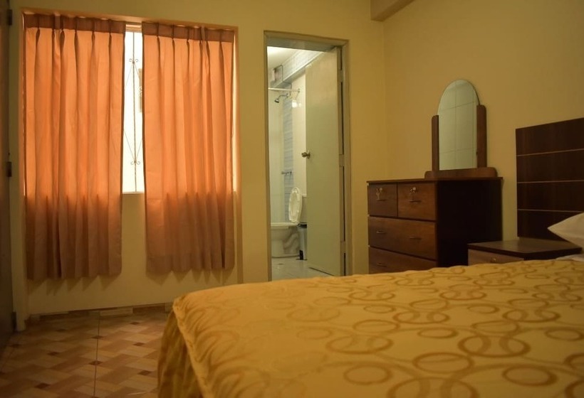 بنسيون El Palacio