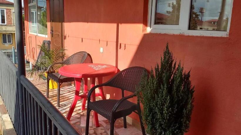پانسیون Guest House Libu Zugdidi