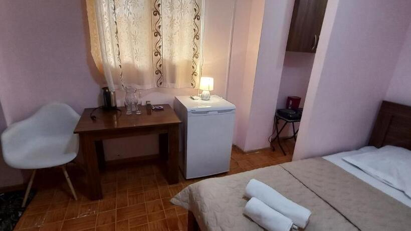 پانسیون Guest House Libu Zugdidi
