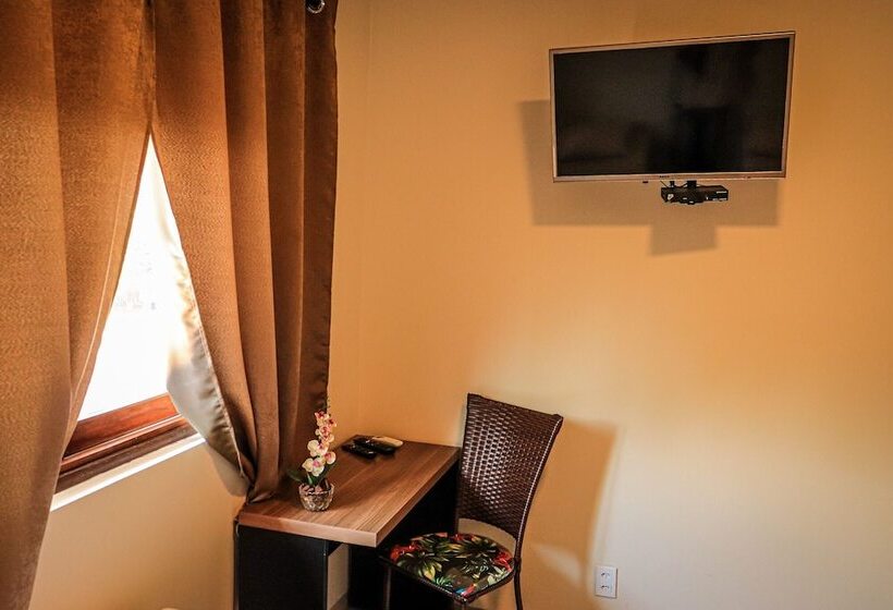 بنسيون Pousada Casa Grande