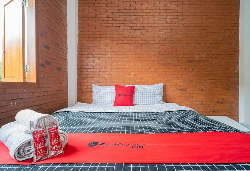 膳宿费 Reddoorz Syariah @ Selomangleng Kediri