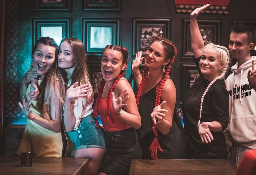 膳宿费 Restart House