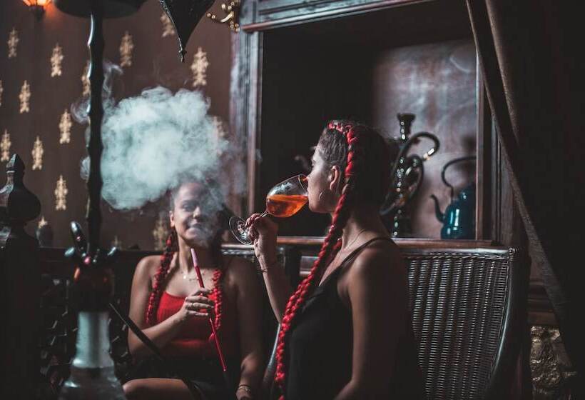 膳宿费 Restart House